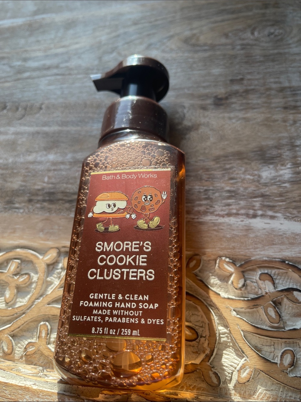 Bath & Body Works S'more's Cookie Clusters Foaming Hand Soap - Brown